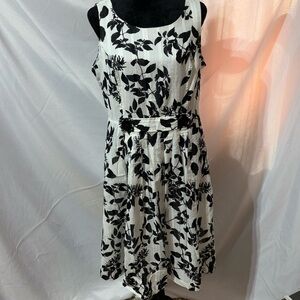 BOGO R B Collection Sleeveless 100% Cotton Black/White Leaf Design Dress Size 14